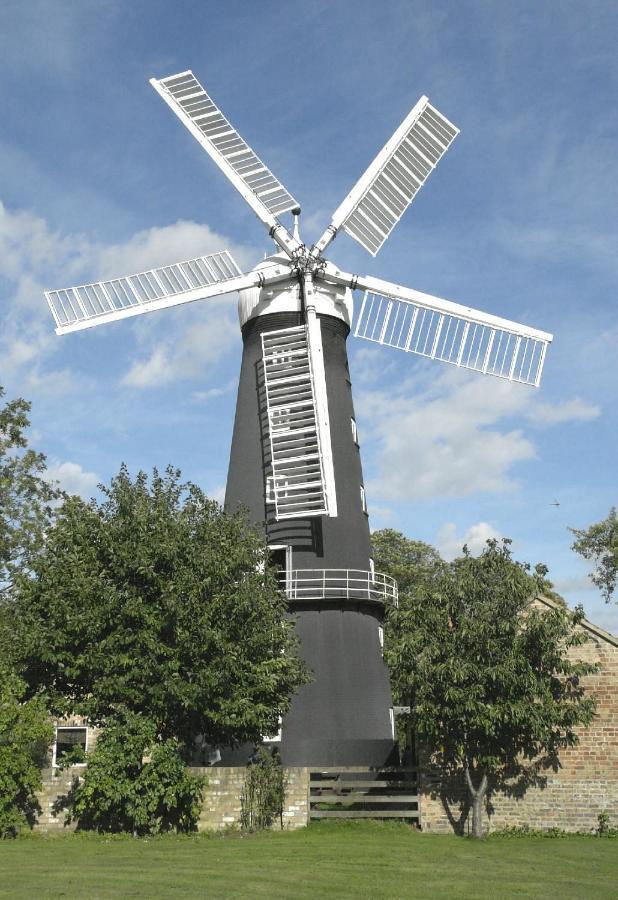 The Windmill Hotel Alford  Eksteriør bilde